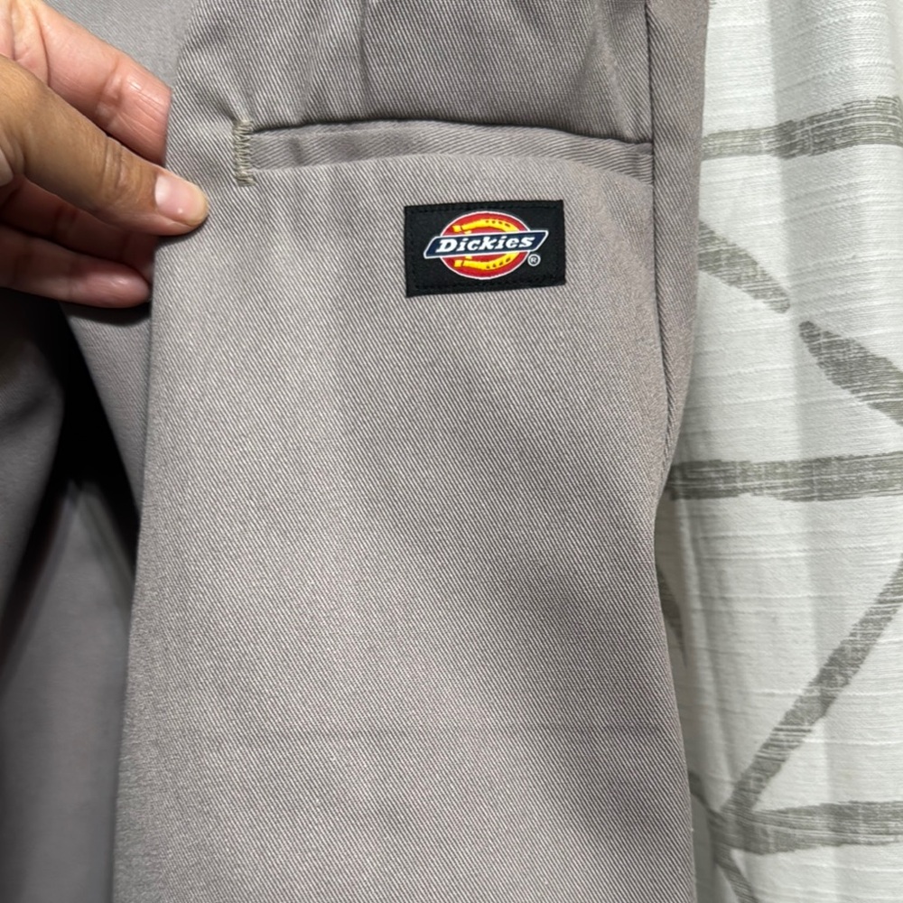 Dickies Men's Flat Front Gray Shorts - Picture 4 of 11
